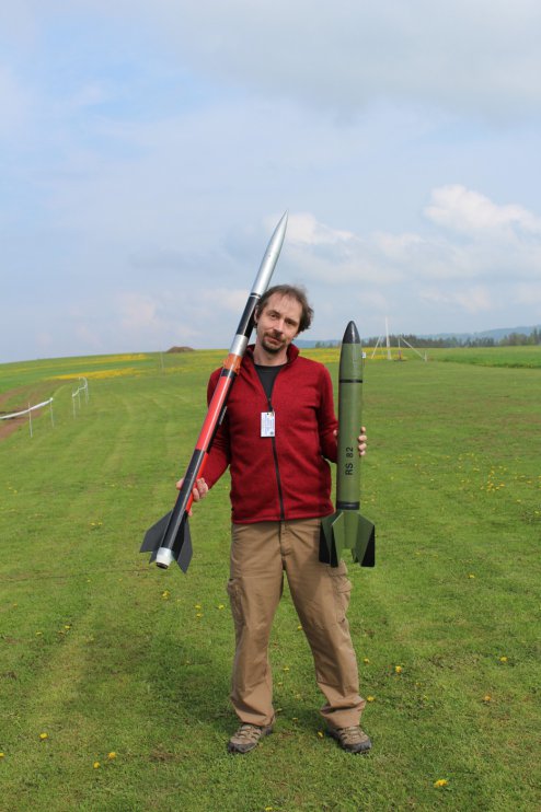 img_8124 michal krauz s black brandtem a katusi w